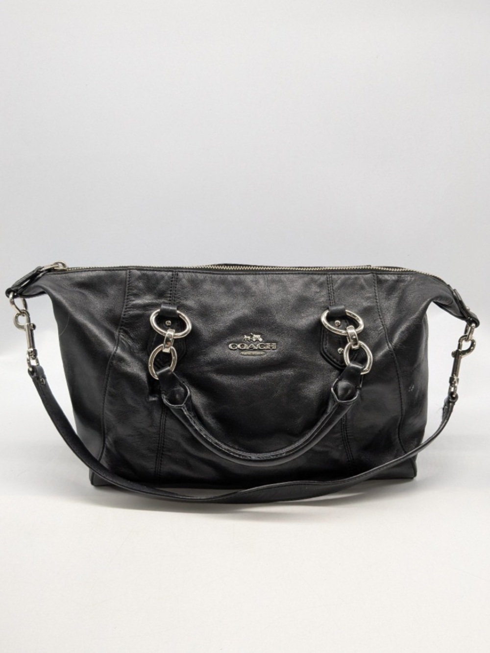 Colette Black Smooth Leather Satchel Purse - COA Authentication $428 Retail - Picture 1 of 9